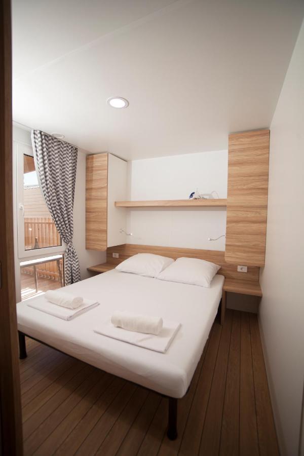 Mediteran Travel Mobile Homes In Camping Terme Catez Brežice Exteriör bild