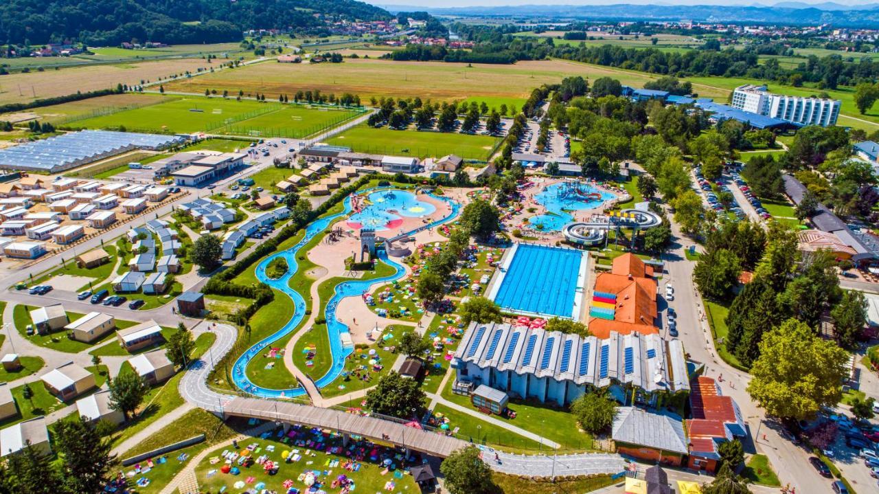 Mediteran Travel Mobile Homes In Camping Terme Catez Brežice Exteriör bild