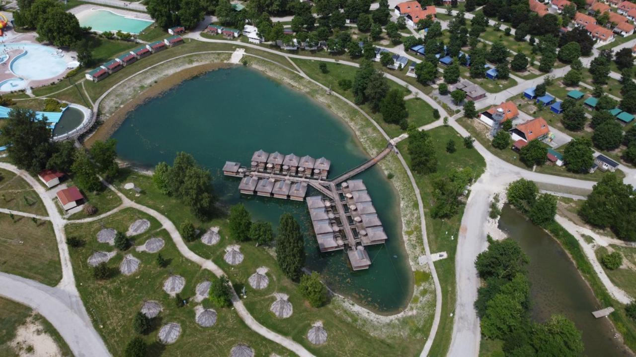 Mediteran Travel Mobile Homes In Camping Terme Catez Brežice Exteriör bild